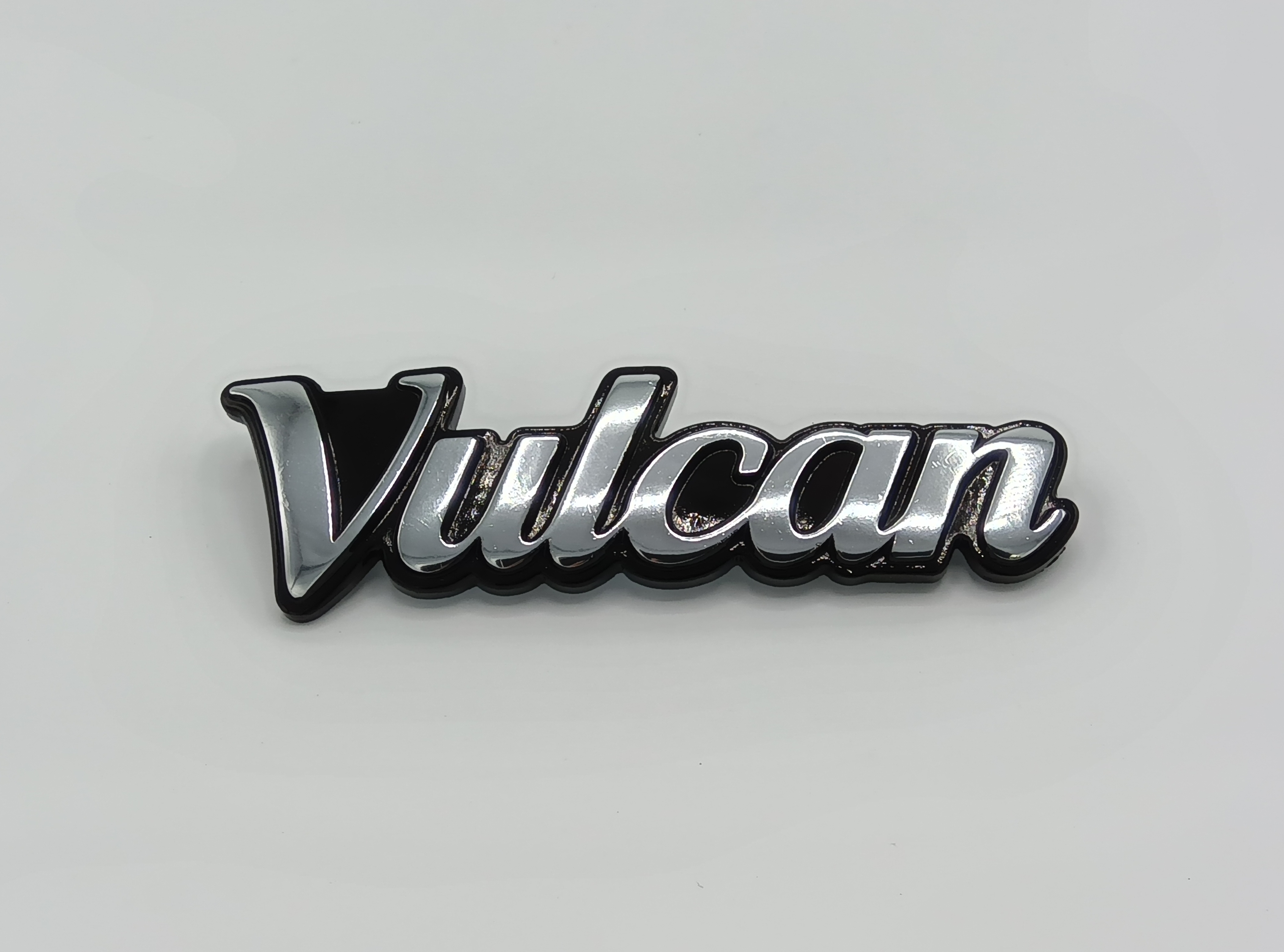 1988年 VULCAN88 SIDE COVER EMBLEM LH "Vulcan"